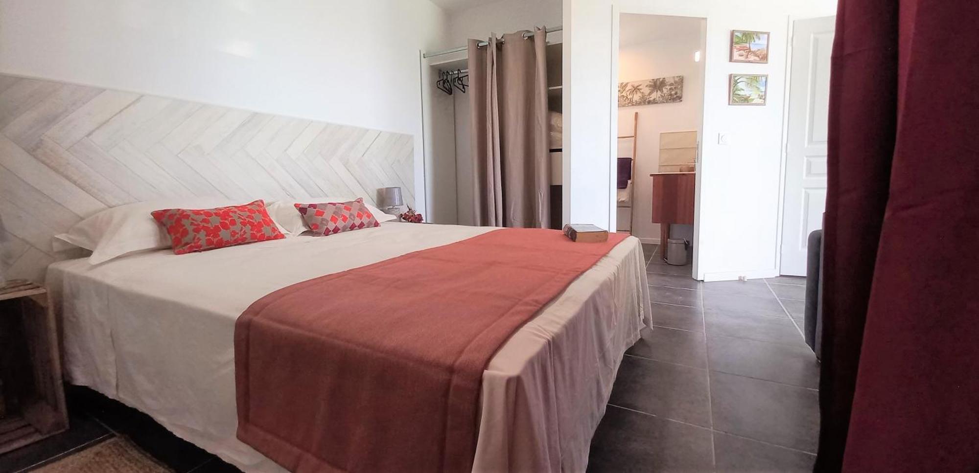 Logements Vue Mer Acces Piscine En Guadeloupe Bouillante Luaran gambar