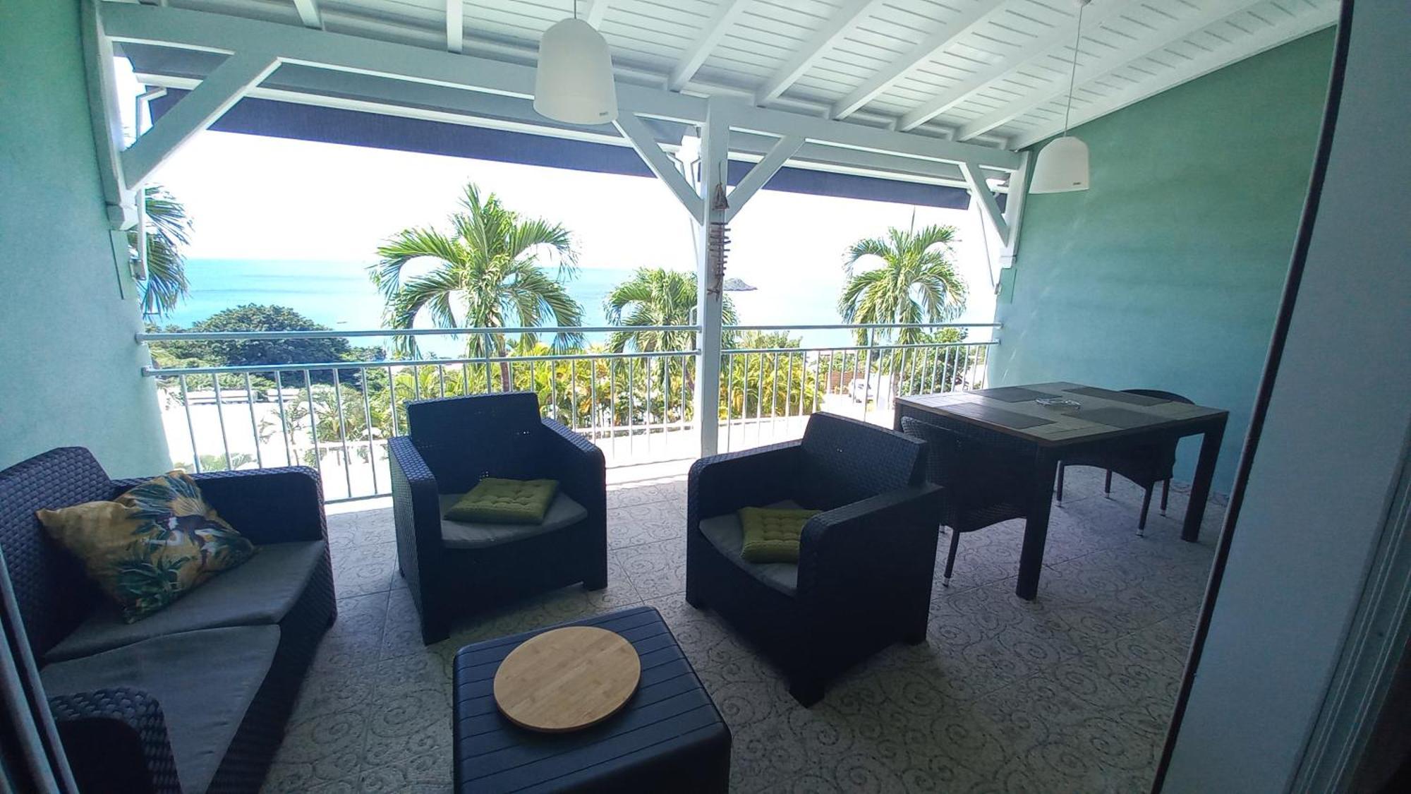 Logements Vue Mer Acces Piscine En Guadeloupe Bouillante Luaran gambar