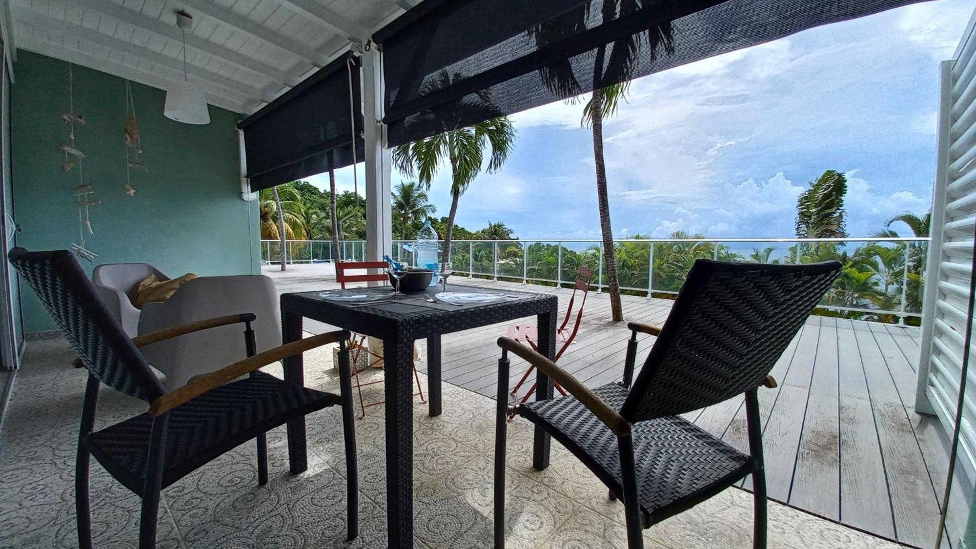 Logements Vue Mer Acces Piscine En Guadeloupe Bouillante Luaran gambar